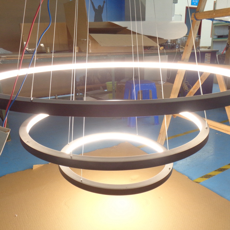LED-Ring-Außenpendelleuchte LL0208S
