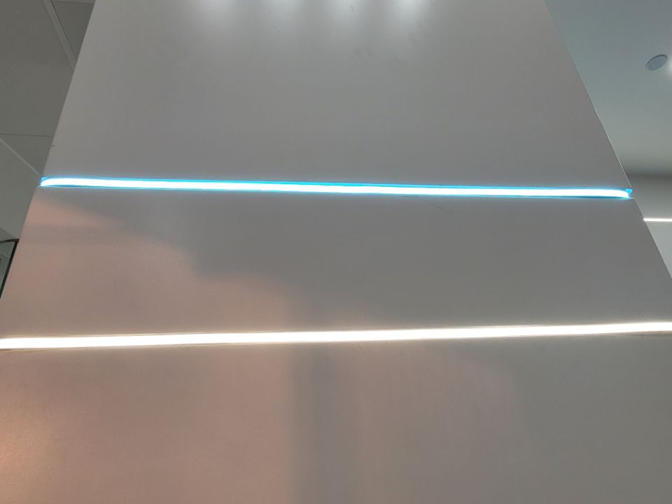 Led nach oben und unten montierte dekorative lineare Leuchte LL0146W-1500