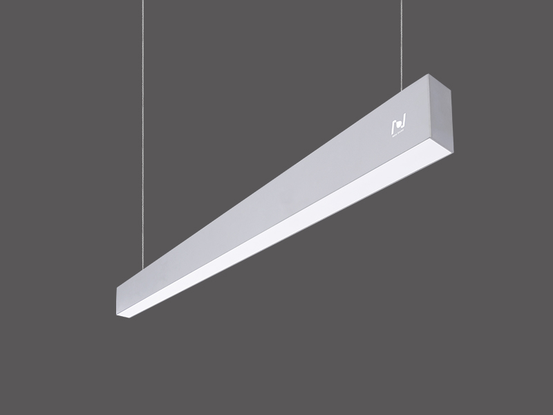 Büro- und Gewerbebeleuchtungslösung mit hängenden linearen Leuchten LL0155S-1500